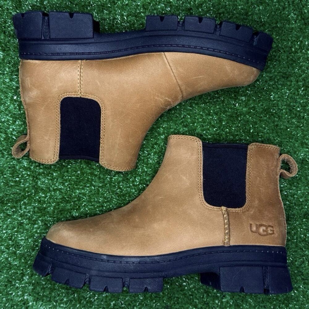 UGG Ashton Chelsea Boots Girls 13K Brown Suede Leather Slip-On Kids New